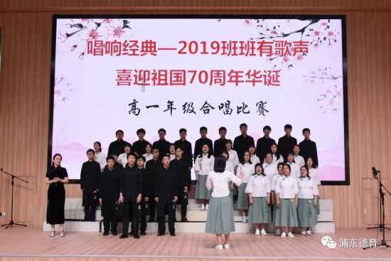 一千以内最大的又是五的倍数又是4的倍数的最大是谁？
